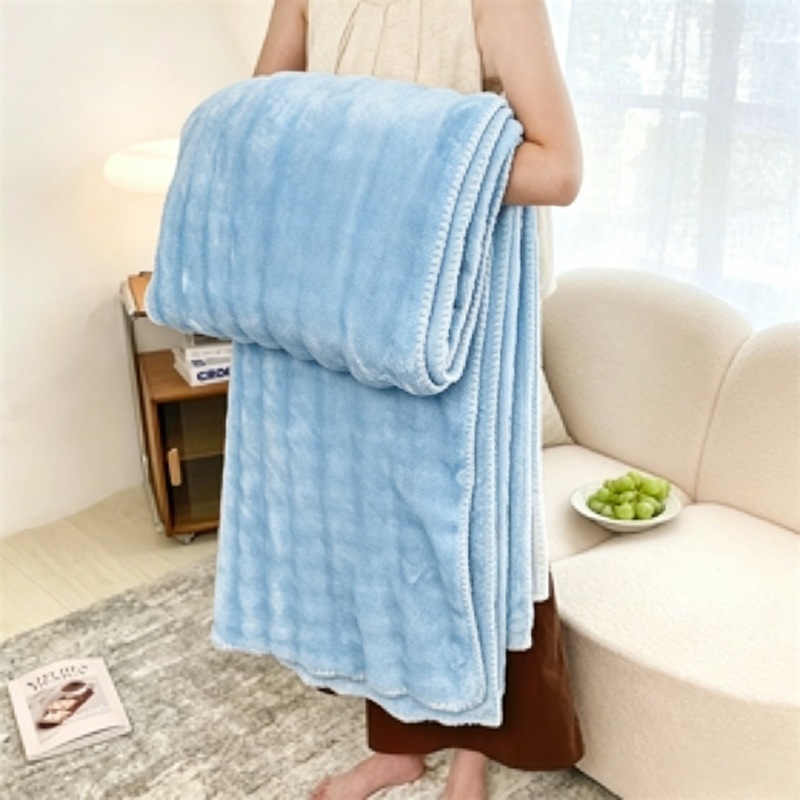 Thickened Shell-edged Rabbit Fur Plush Blanket photo 7