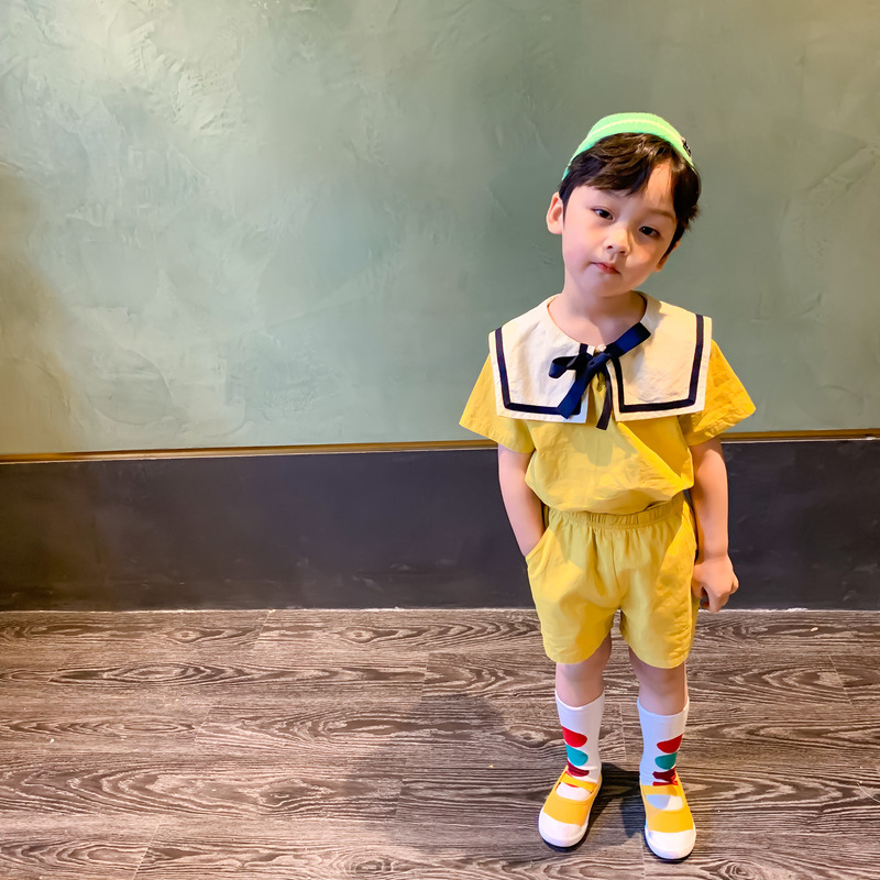 Boys' Korean-style Preppy Top And Shorts Set photo 3
