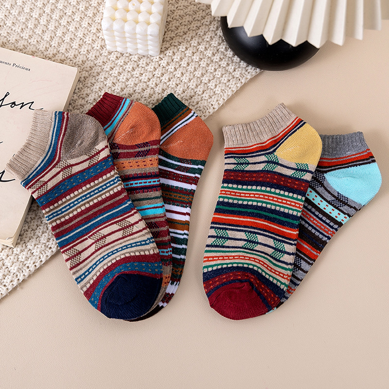 Mens Socks Harajuku-style Ankle Socks With Ethnic Patterns photo 1