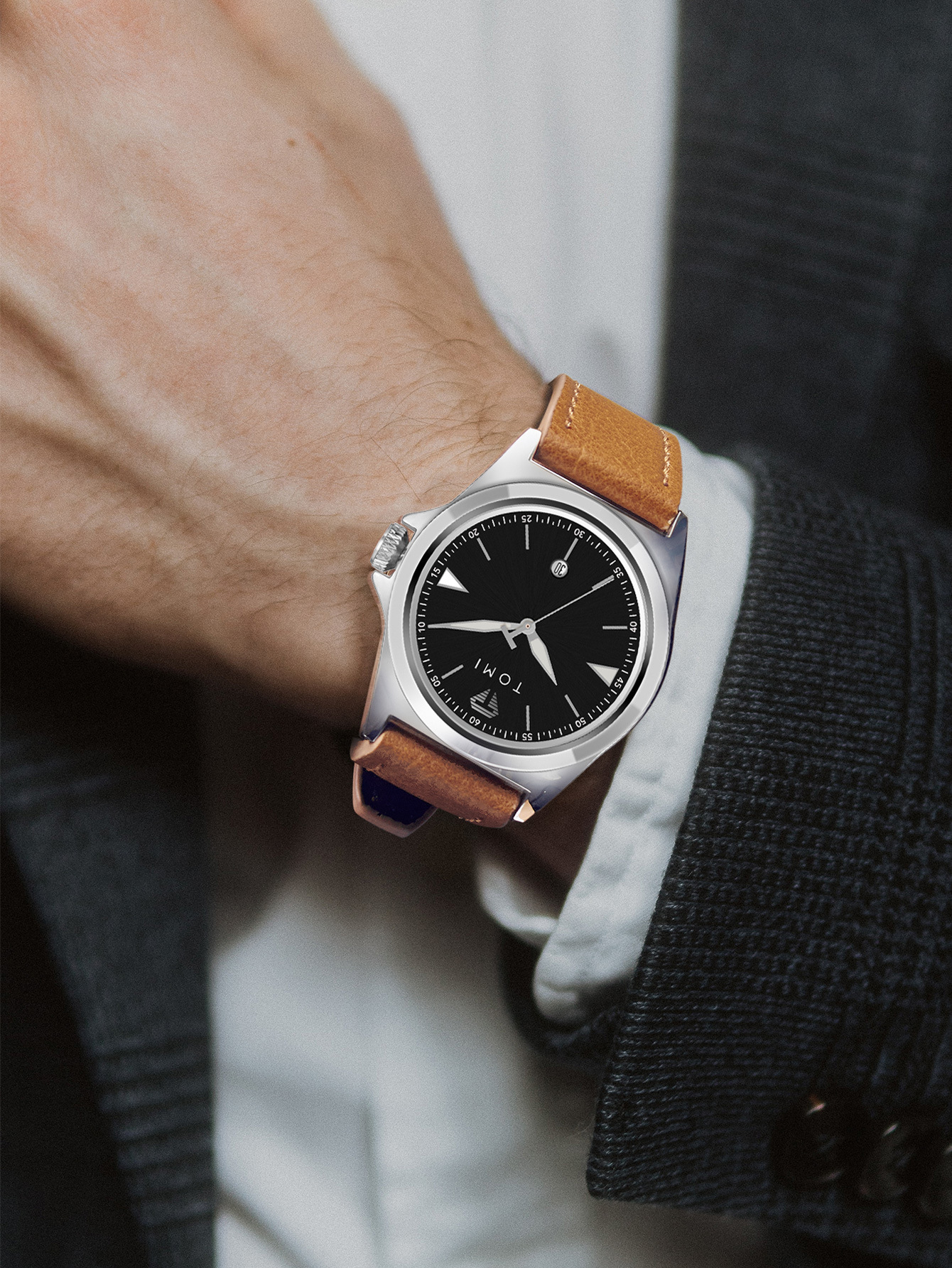 Waterproof Fashionable Leather-Strap Quartz Mens Watch For Students photo 2