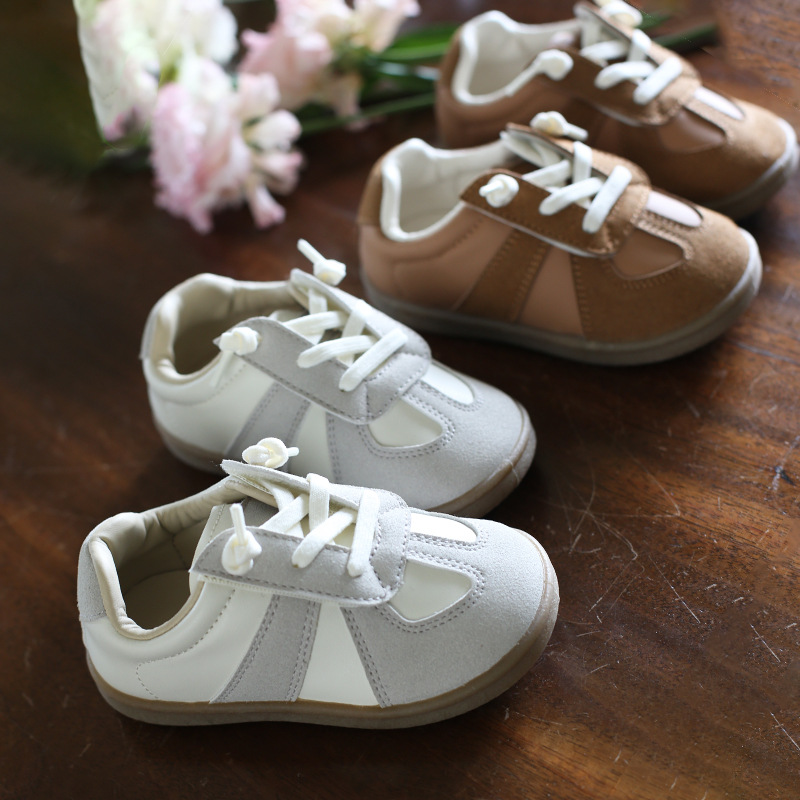 Retro Velcro Sneakers For Boys And Girls photo 1