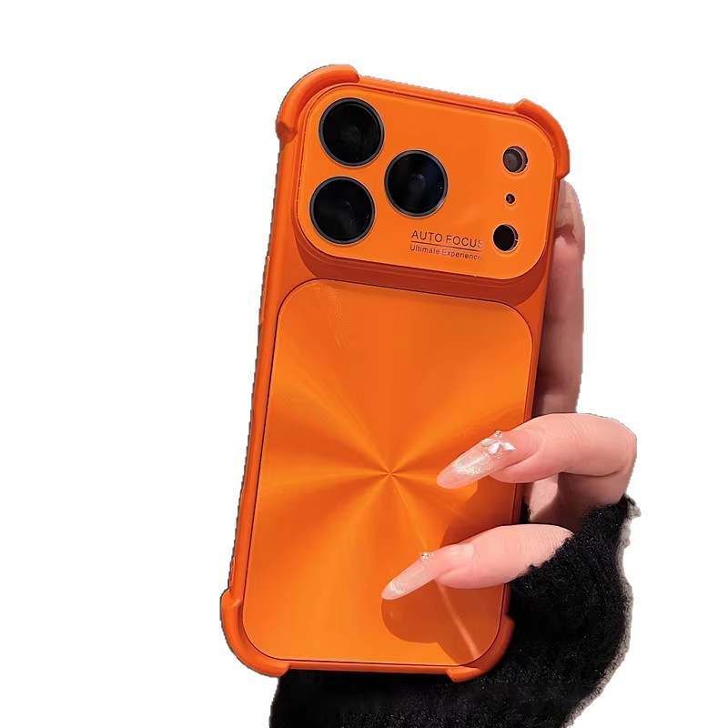Instantly Transforms Into A Phone Case With A Large Window And Aurora Laser Effect photo 4
