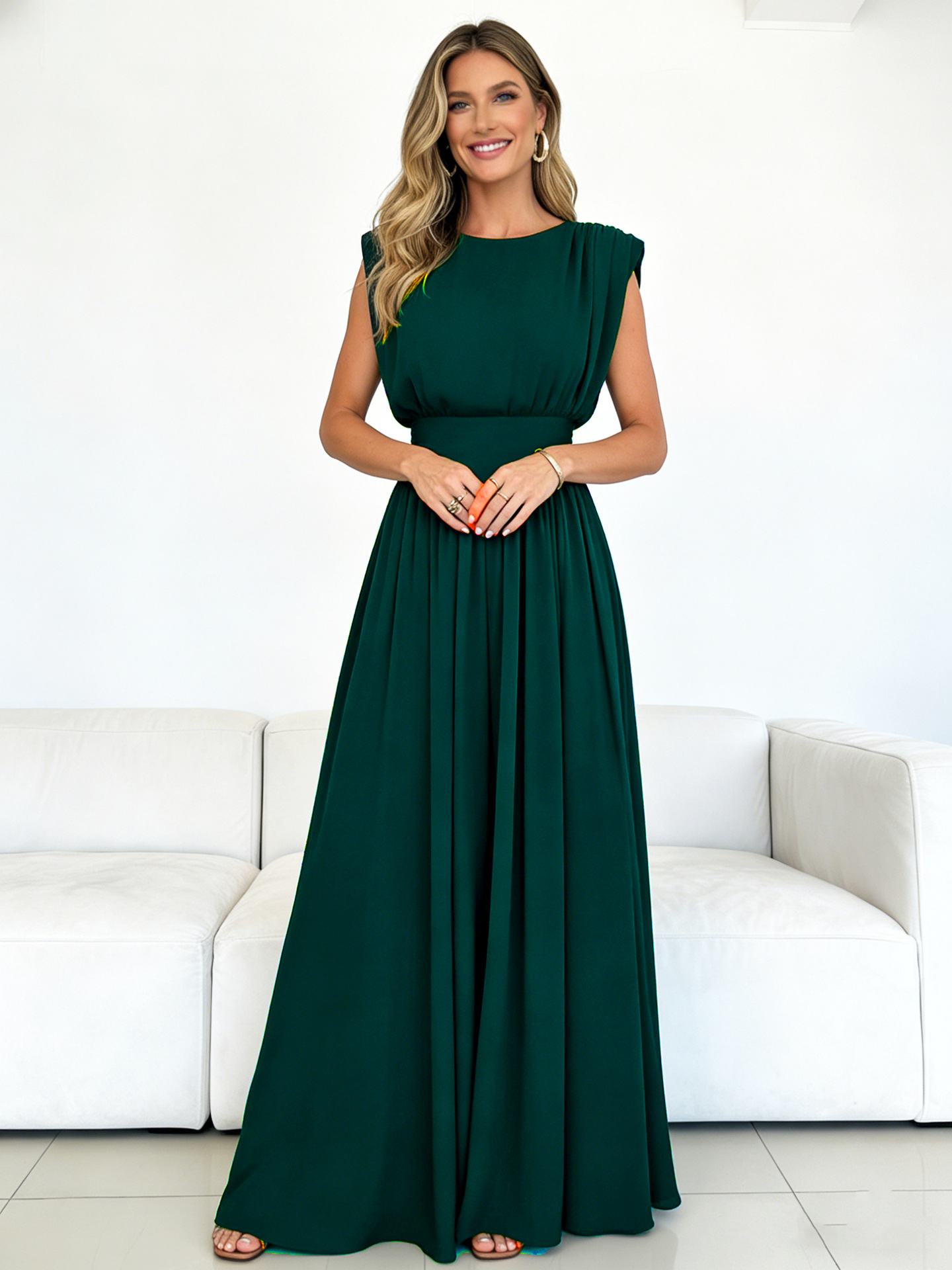 Fashionable Womens Sleeveless Waist-cinching Dress photo 3