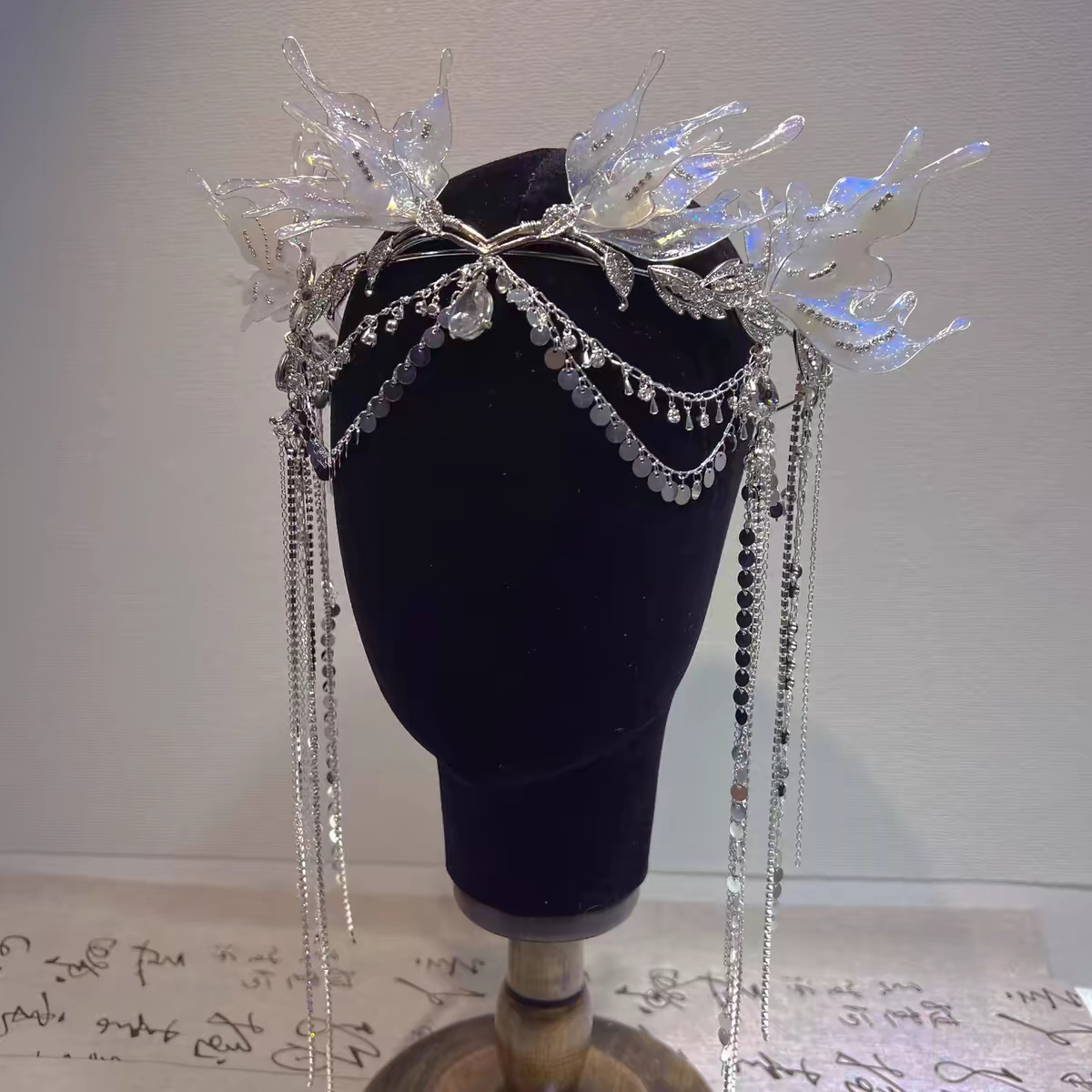 Mermaid Headpiece And Hair Accessory Set photo 5