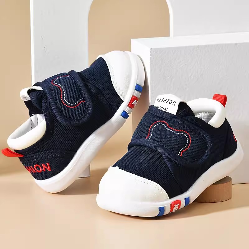 Infant Soft-soled Non-slip First-walking Shoes photo 3