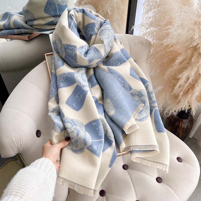 Light-luxury Camellia Bow Shawl Double-sided Thickened Scarf photo 7