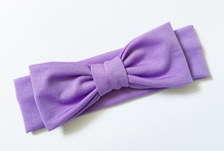 Headband With A Bow Decoration photo 7