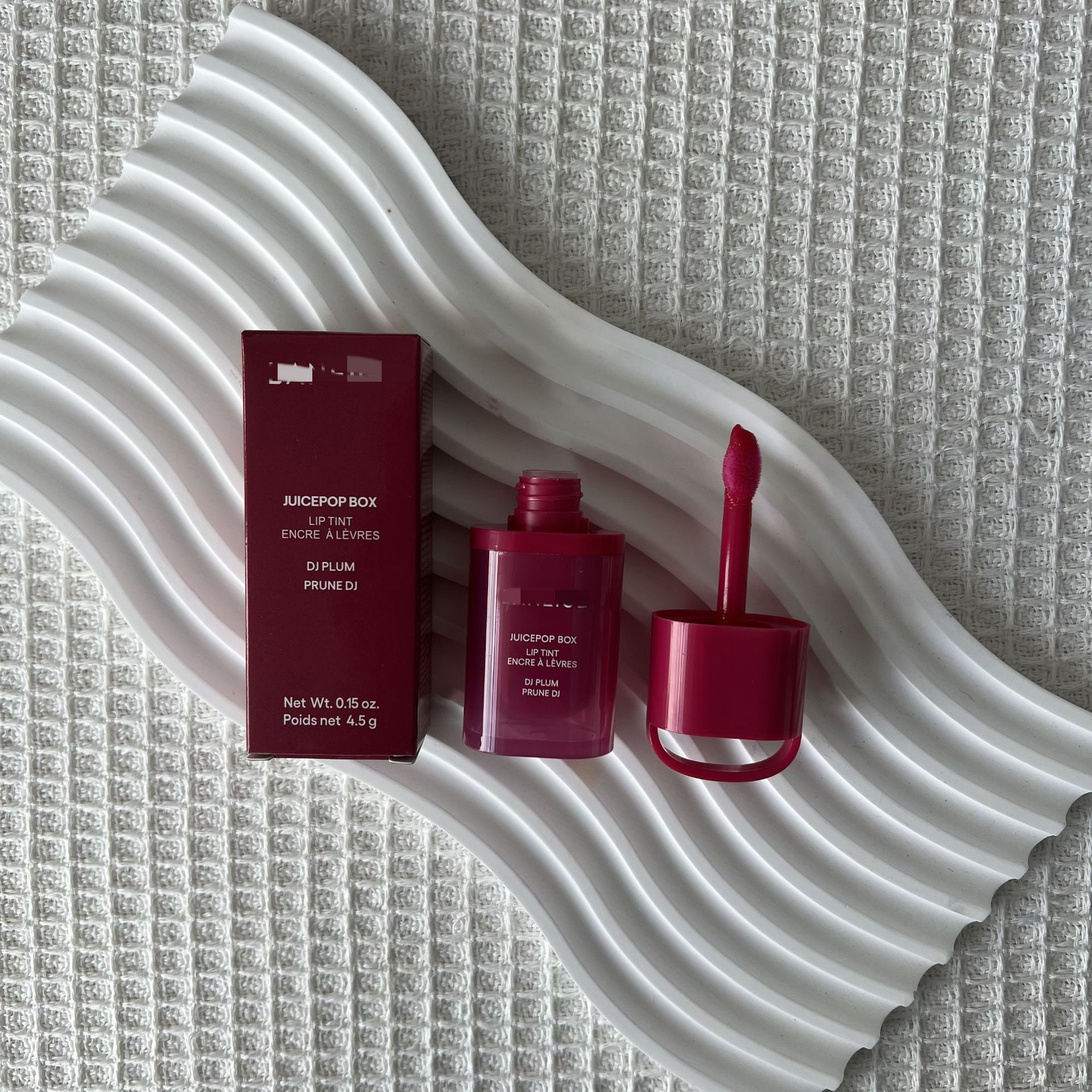 Lip Glaze Thats Moisturizing Long-lasting And Smudge-proof photo 7