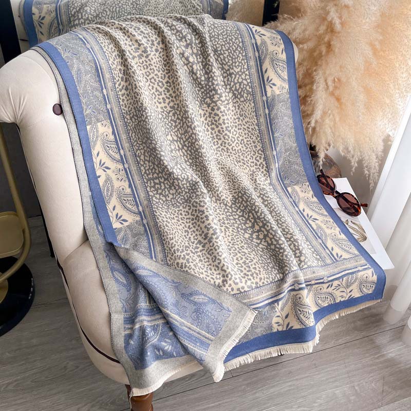 Cashew Flower Leopard Print Patchwork Jacquard Reversible Scarf photo 2