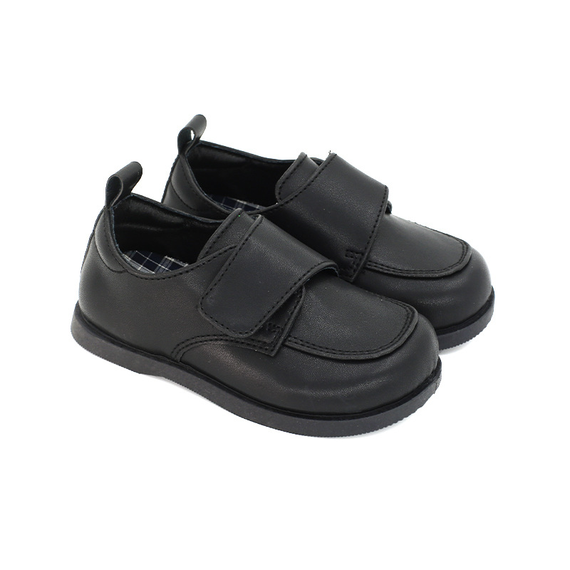 Boys Performance Shoes With Nylon Velcro Straps photo 2