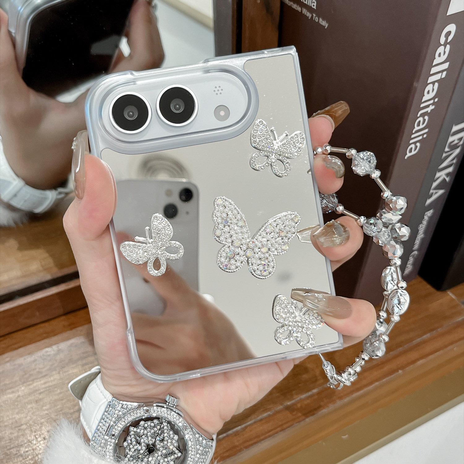 Personalized Minimalist Heart-shaped Mirrored Folding Protective Case photo 5