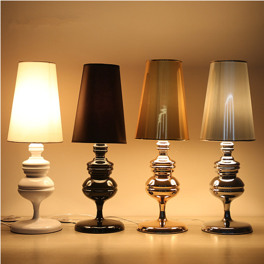 Simple And Cozy Bedside Lamp For The Bedroom photo 5