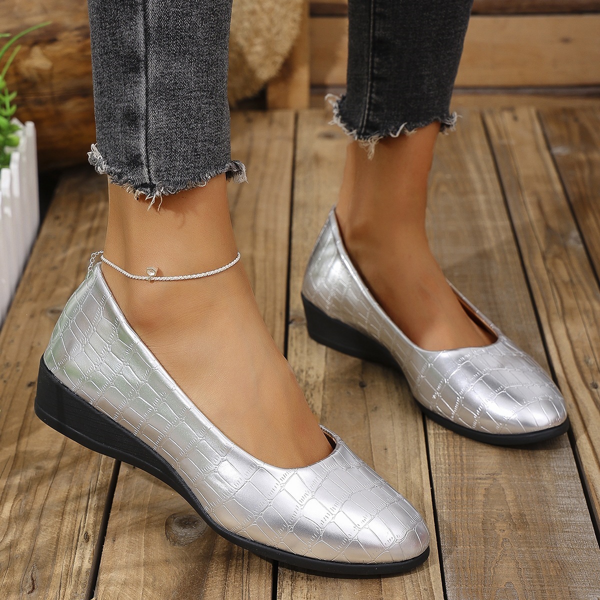 Flat Loafers Casual European And American Style Low-cut Shoes For Outdoor Wear photo 6