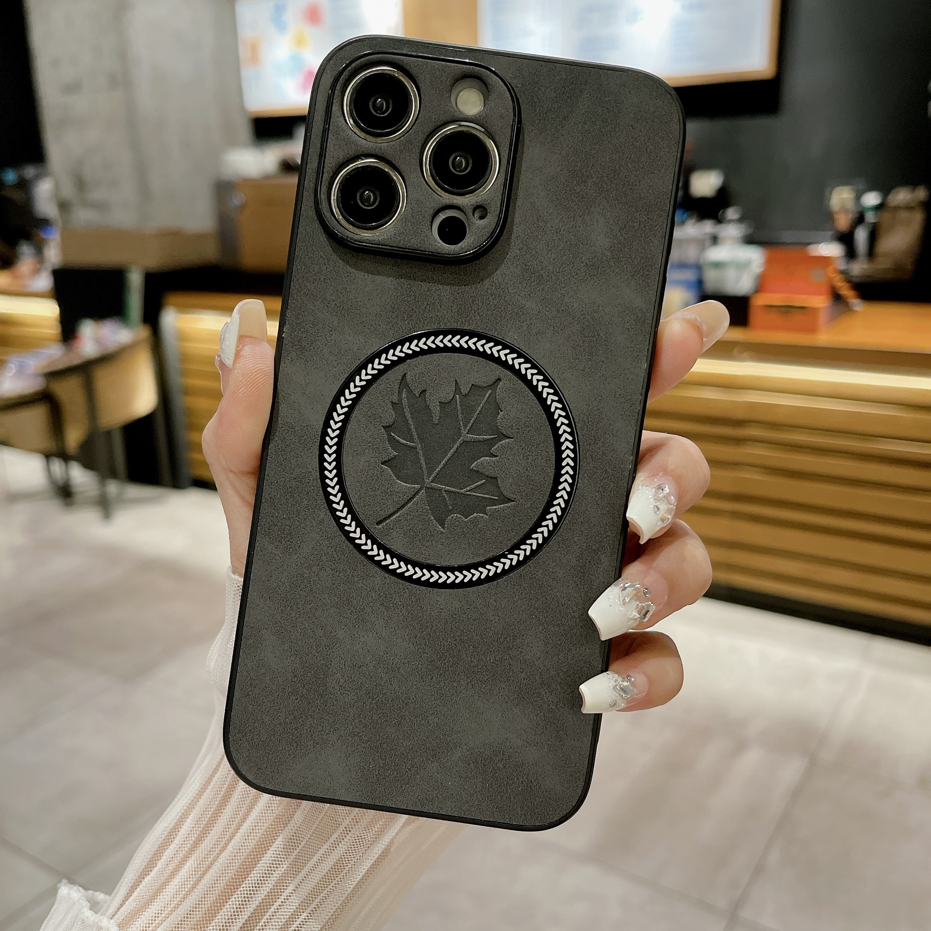Magnetic Lambskin Maple Leaf Cell Phone Shell photo 8