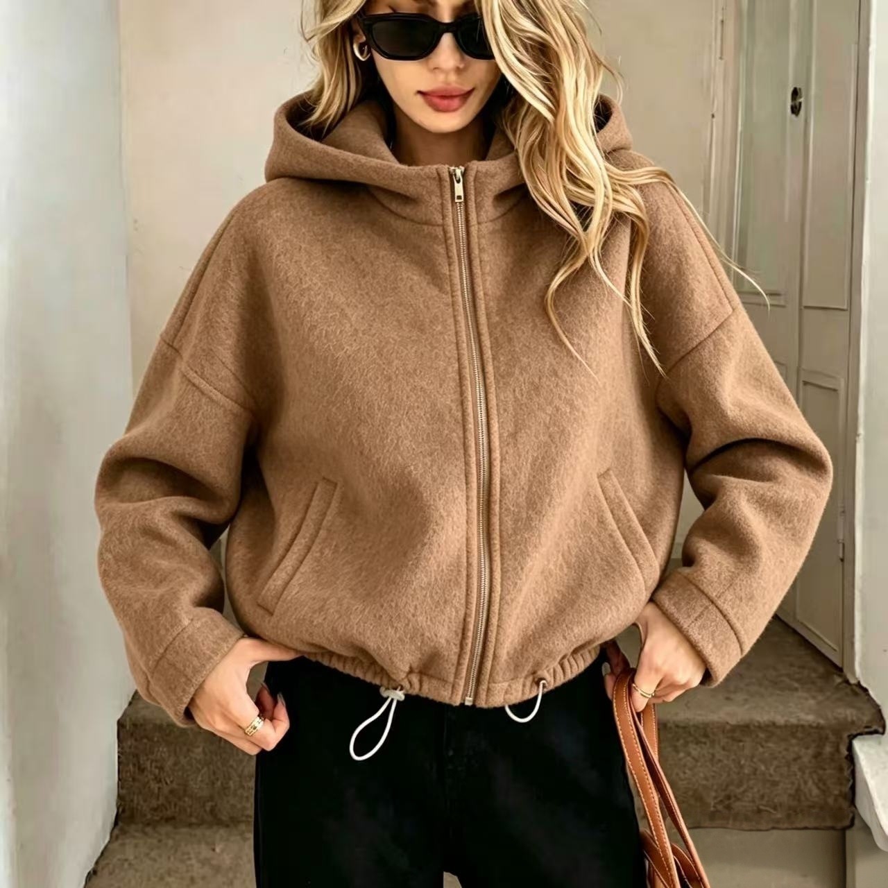 Short Hooded Wool Coat photo 5