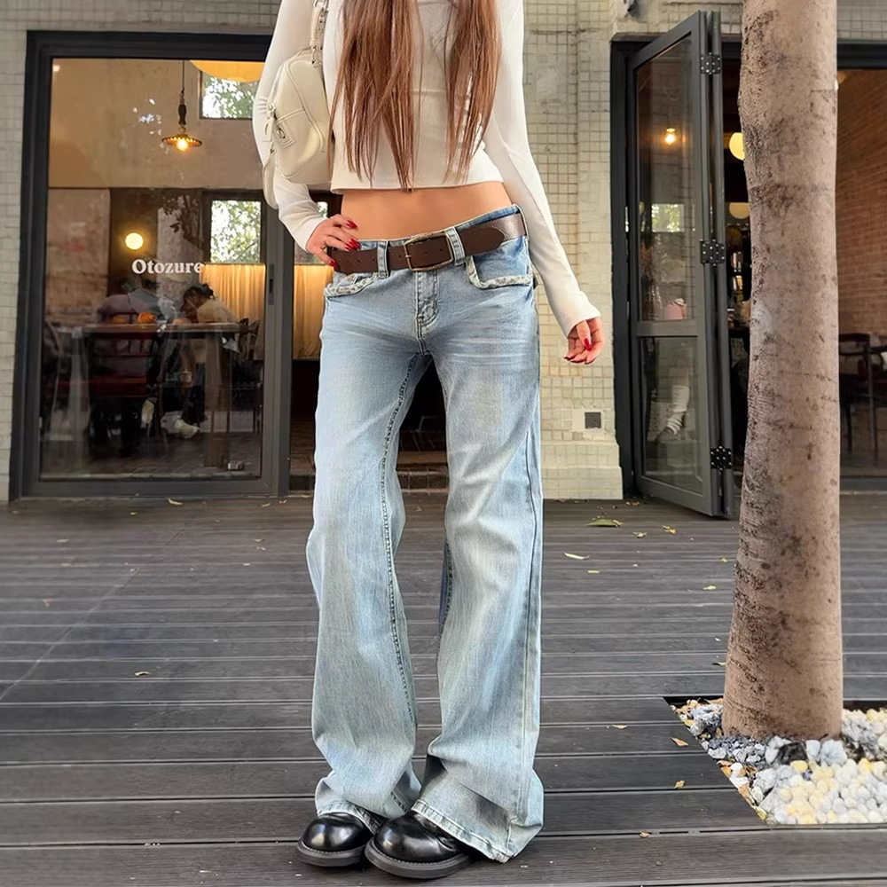 Women's Casual American-style Straight-leg Jeans photo 3