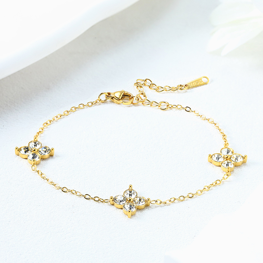 French Babys Breath Bracelet Necklace And Earrings Set photo 5