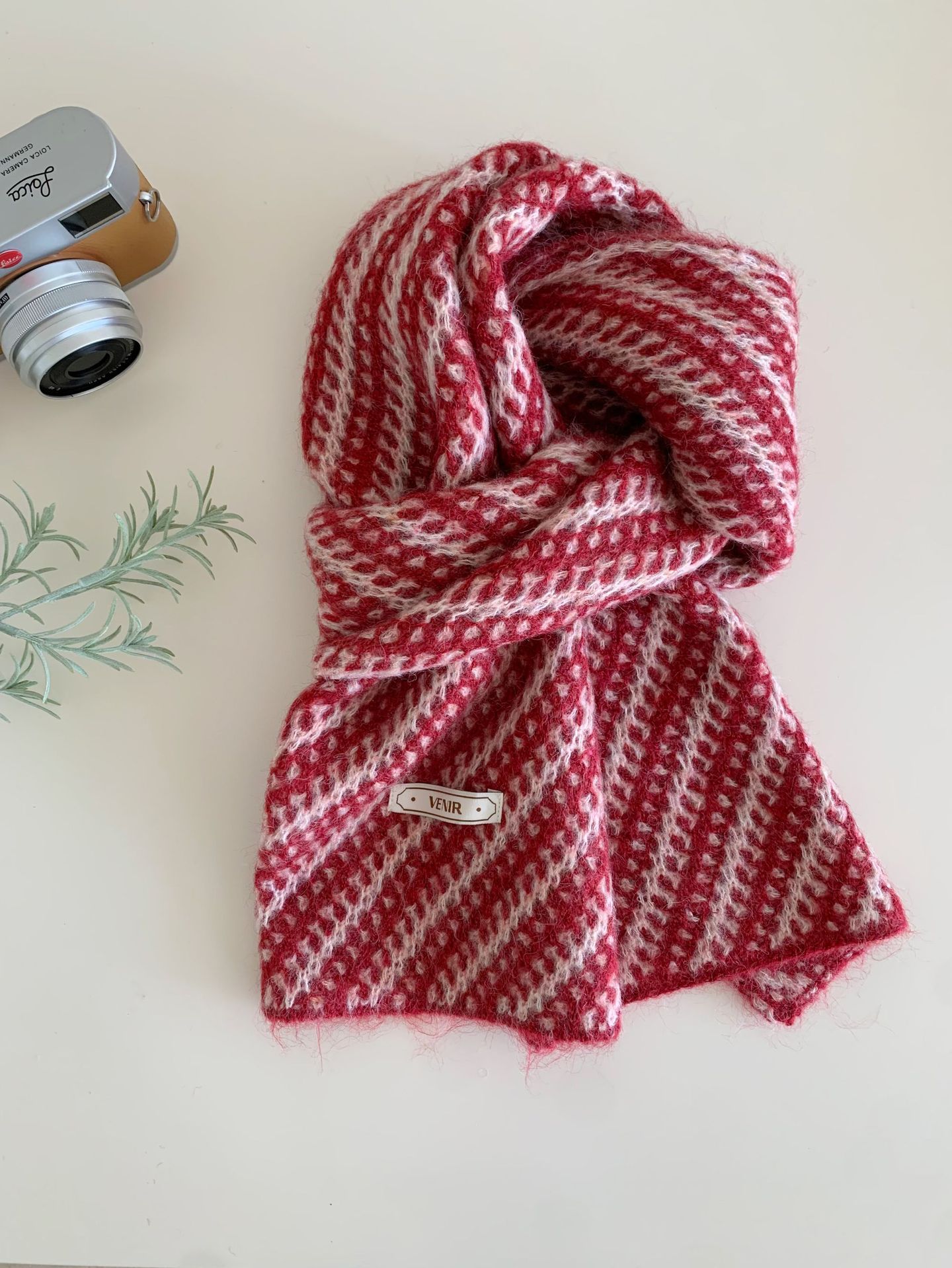 Womens Red-striped Knitted Scarf Versatile And Warm photo 3