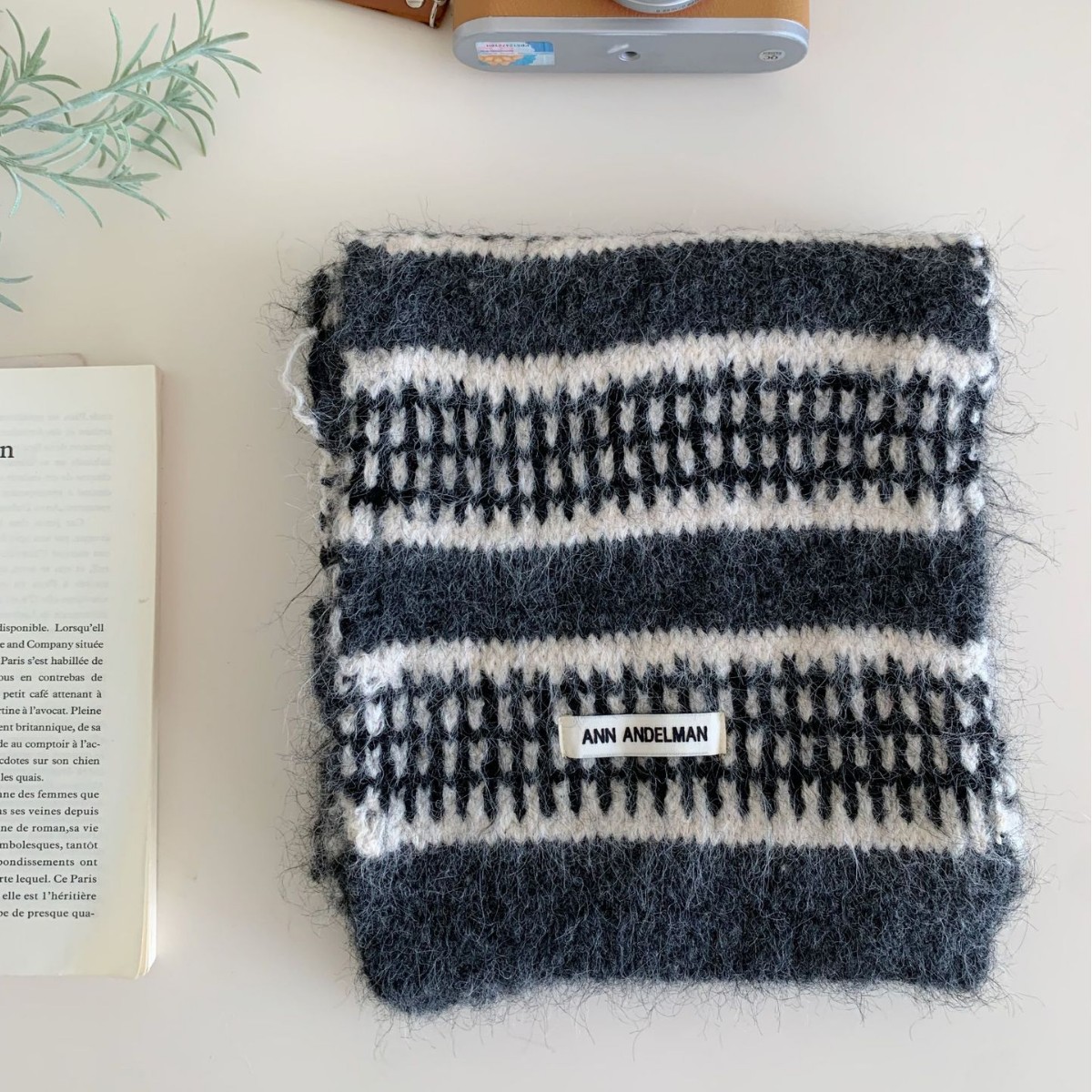 Women's Retro Striped Plaid Jacquard Knitted Scarf photo 4