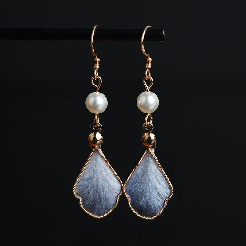 Handmade Intangible Cultural Heritage Silk-Thread Velvet Flower Earrings photo 1