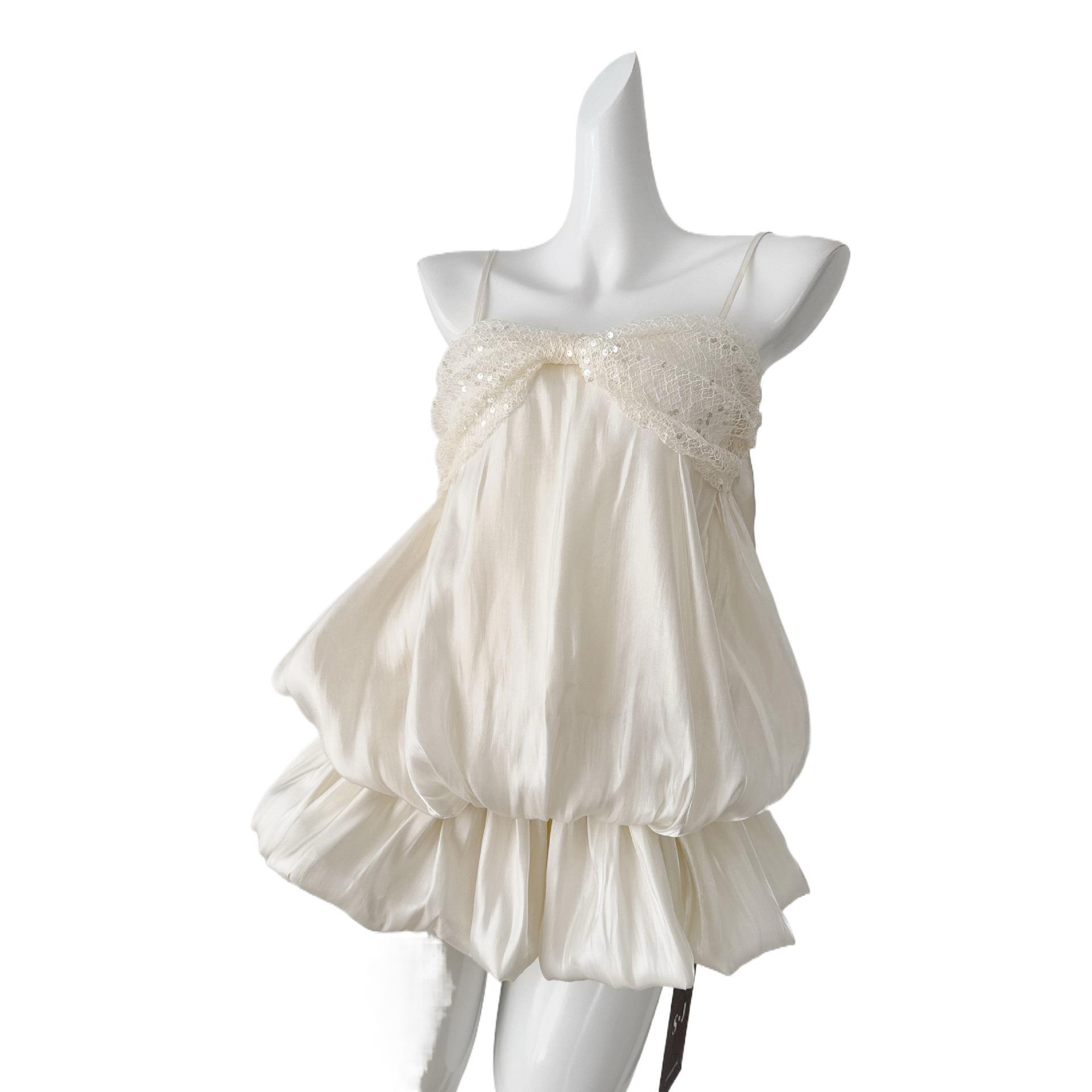 Elegant Strap Dress With A Bow Detail photo 3