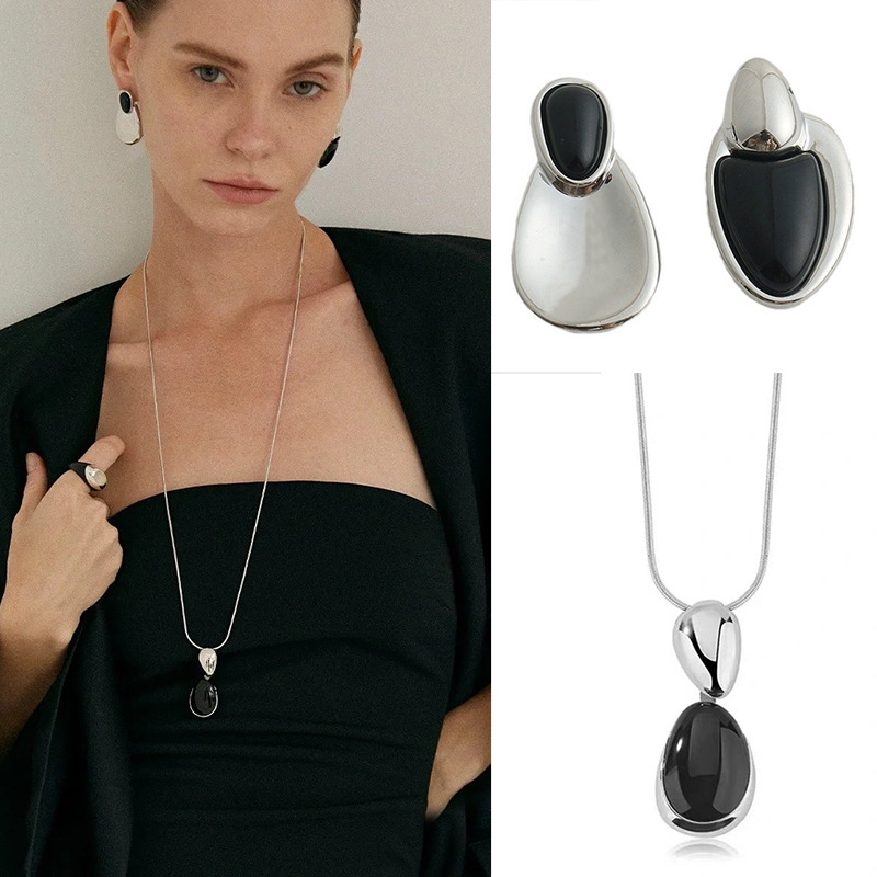 New Chinese Style Accessories Irregular Stitching Black Onyx Necklace Women photo 2