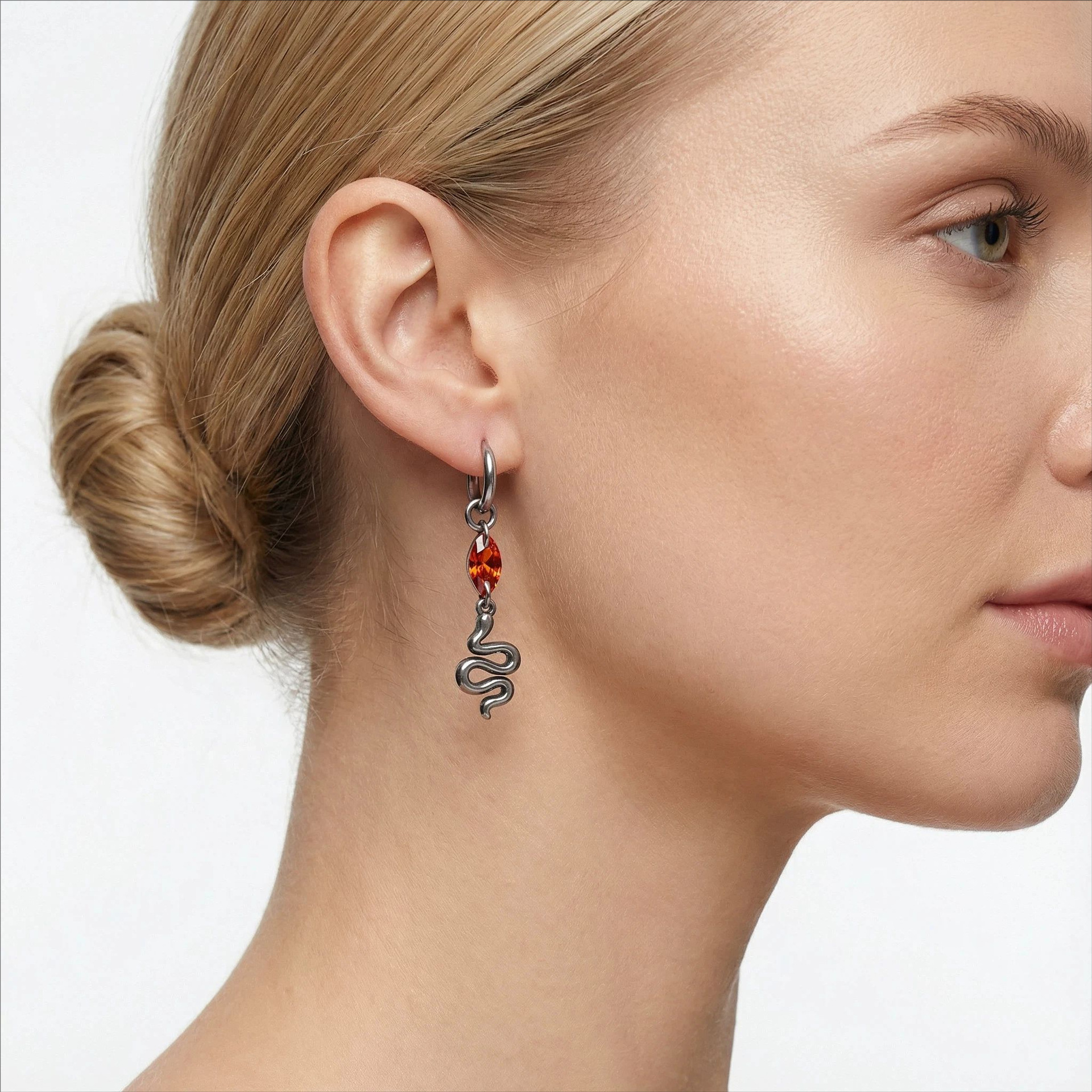 Serpentine Hip-hop Titanium Steel Earrings photo 3