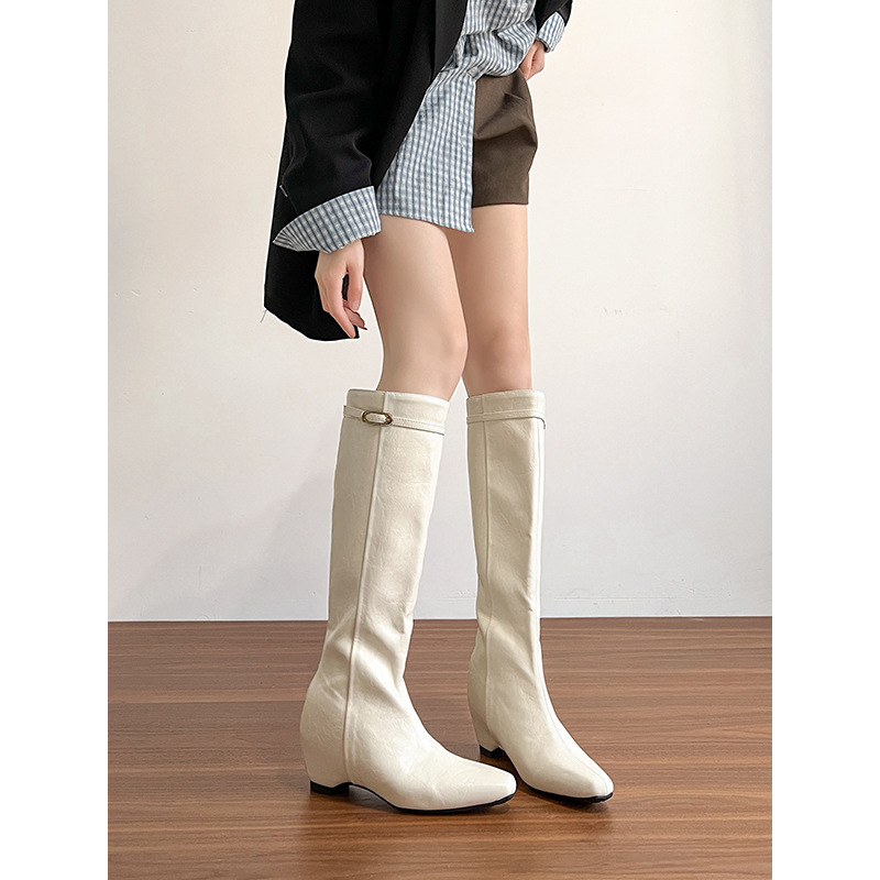 Womens Black High-top Boots With Buckles And A Hidden Heel photo 5
