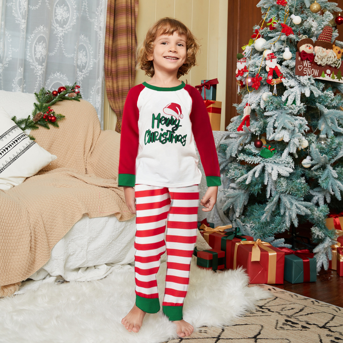Clothes For The Whole Family A Family Of Four Stripes Christmas Suit photo 4