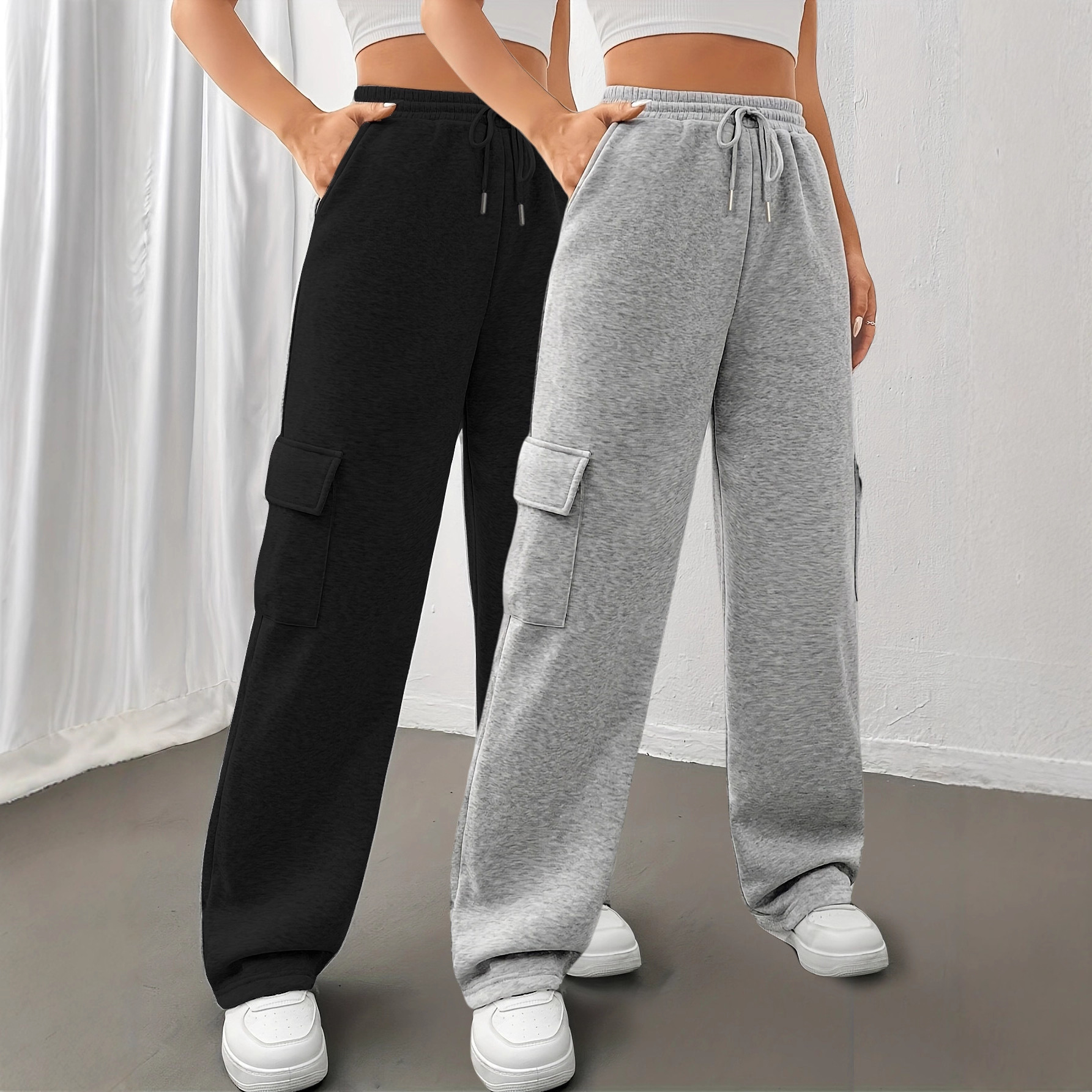 Relaxed-fit Cargo Sweatpants With Pockets Elastic Waistband And Drawstring photo 2