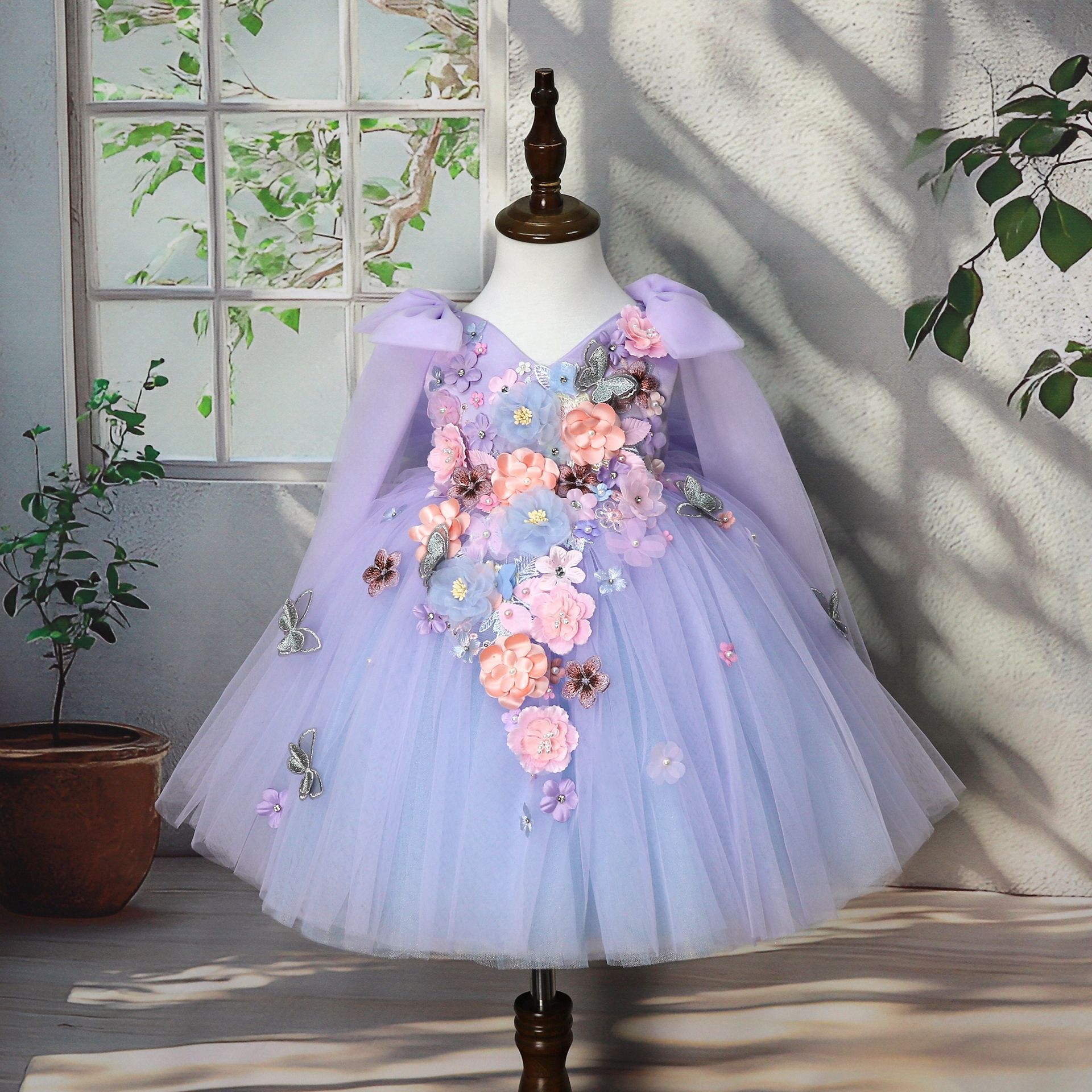 Handmade Three-Dimensional Tulle Princess Dress photo 1