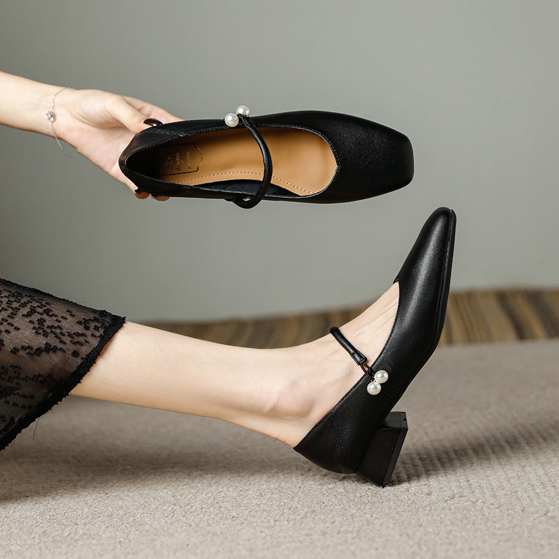 Women's Chunky-heeled Square-toe Mary Jane Shoes photo 4