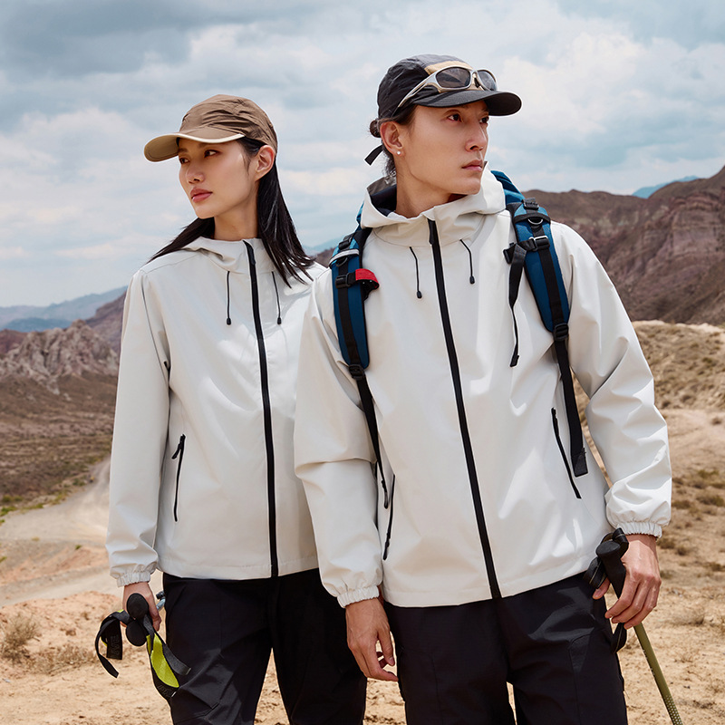 Water-repellent Hooded Windbreaker photo 5