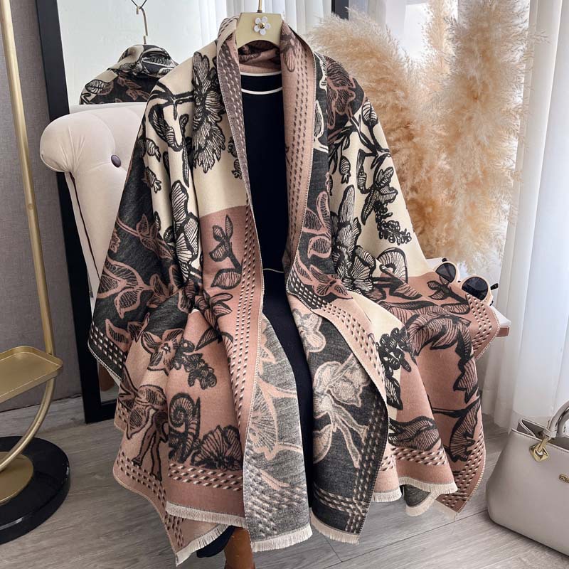 Retro Autumnwinter Double-sided Thickened Scarf photo 1