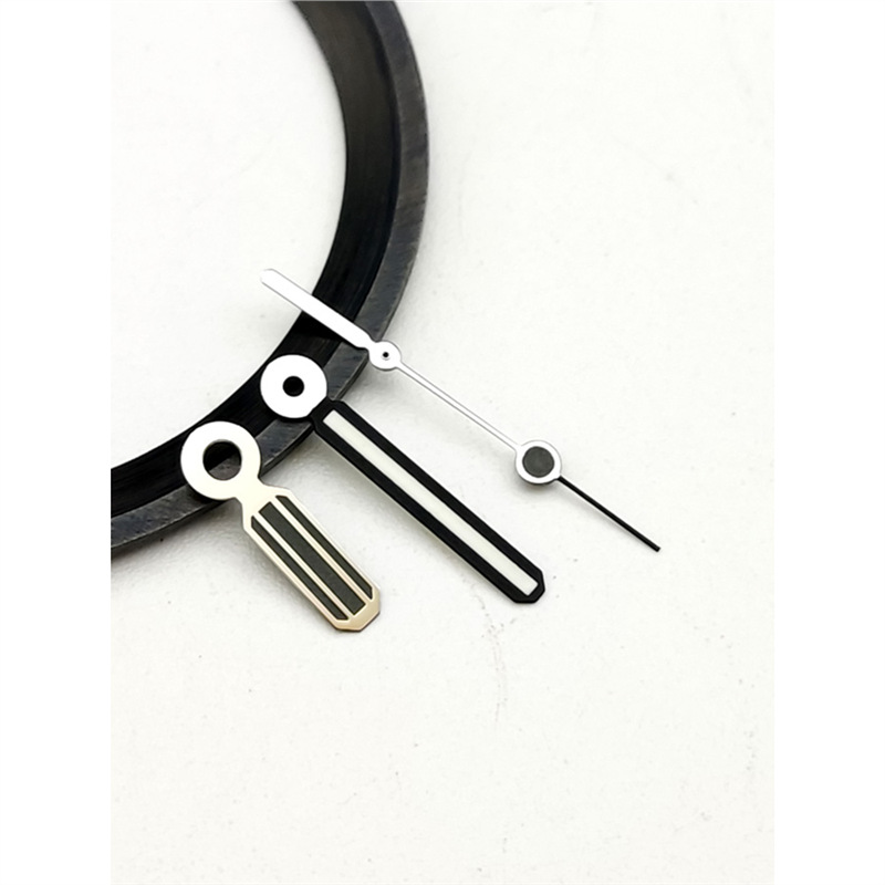 Oak Three-hand Watch Hands Raised With Green Luminous Coating NH35 Hands Compatible With NH364R Movements photo 6
