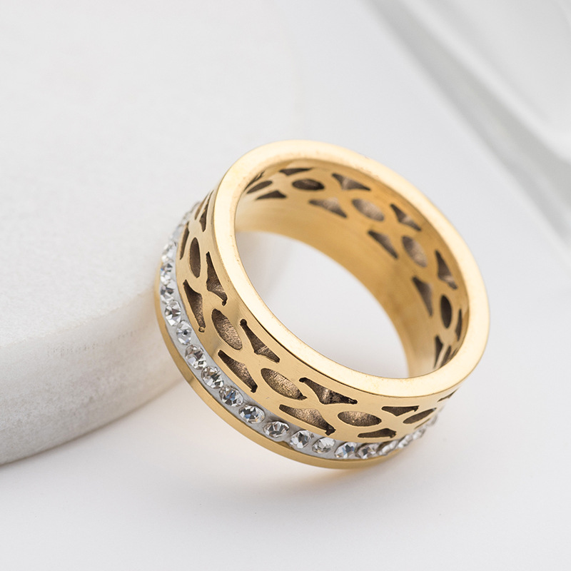 Fashionable Hollowed-out Diamond-studded Titanium Steel Ring photo 4