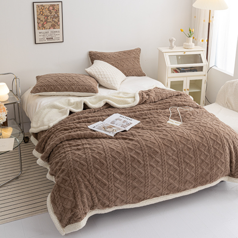 Jacquard Large Edging Berber Fleece Blanket photo 6