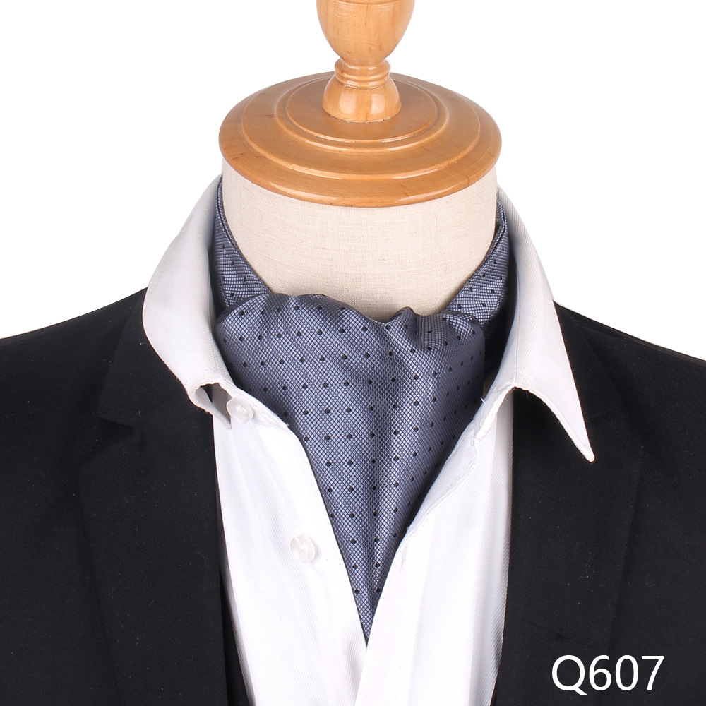 Gentlemans Suit Shirt Cravat photo 4