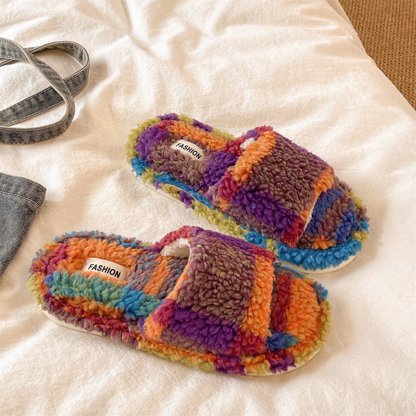 AutumnWinter Indoor Non-slip Thick-soled Warm Slippers photo 5