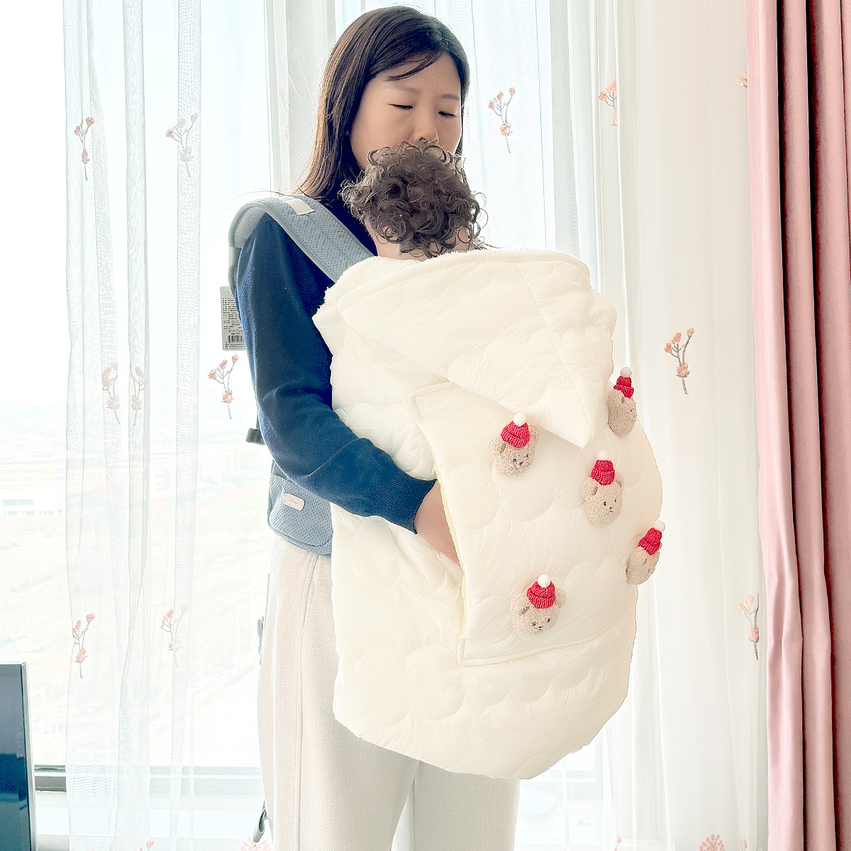 Stroller Windproof Blanket With Shoulder Straps photo 2