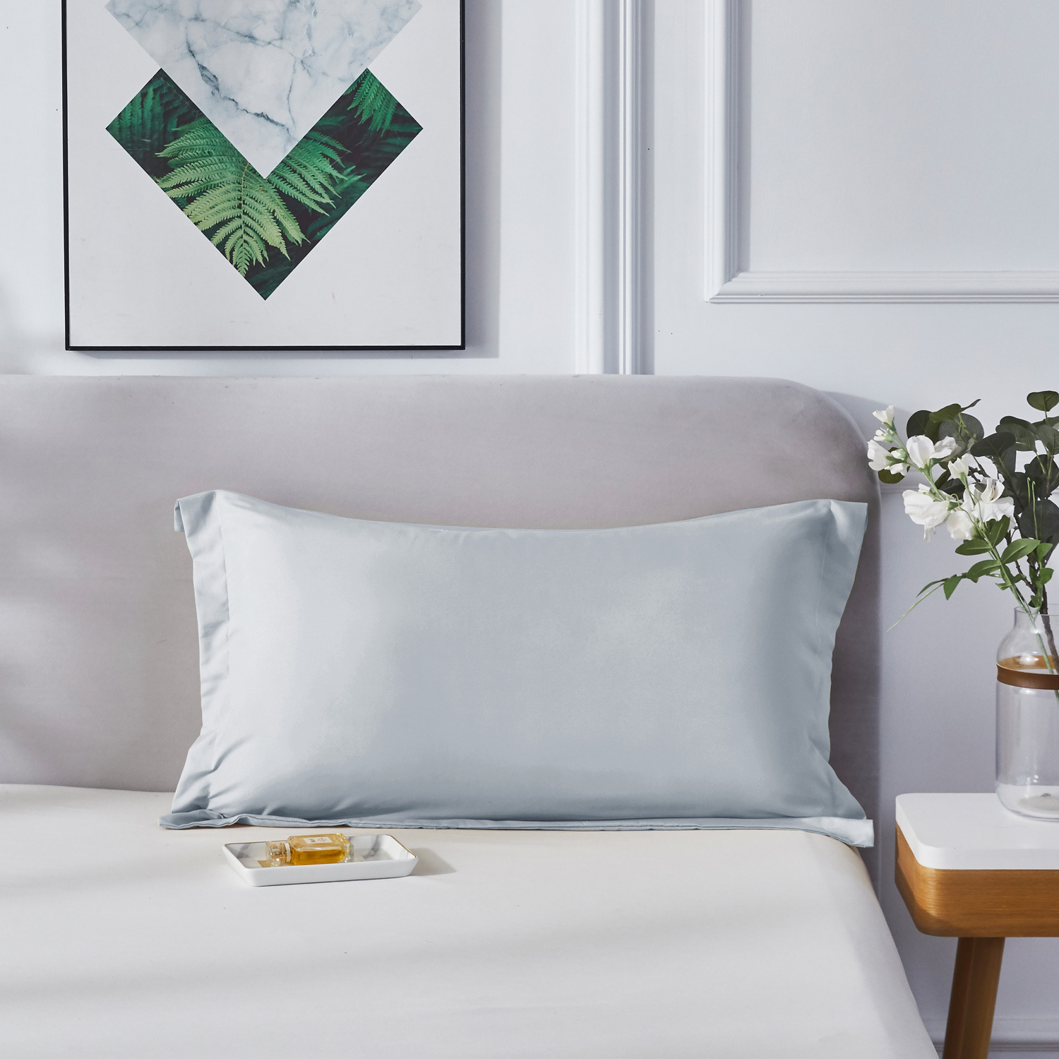 Brushed Fabric Simple And Versatile Skin-friendly Bed Sheet And Pillowcase Set photo 3