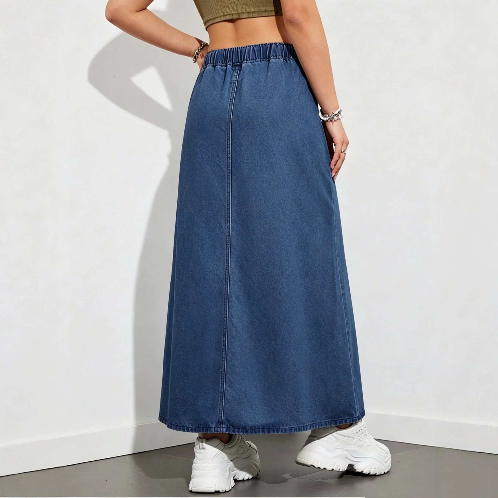 Women's Loose-fit Denim Skirt With A Wide Hem And Elastic Waist photo 2