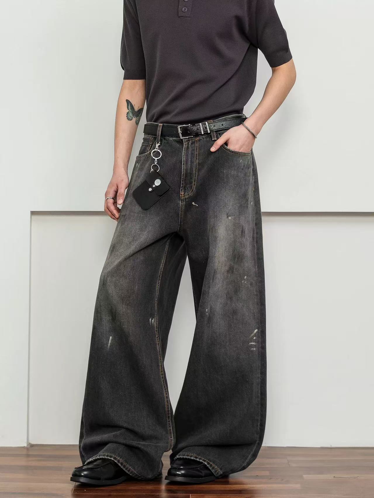 Graffiti-designed Jeans For Men And Women photo 2