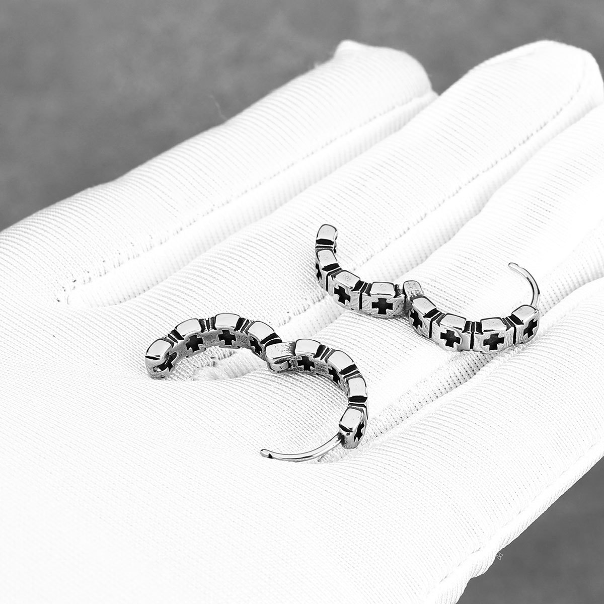 Women's Stainless Steel Vintage Earrings photo 2
