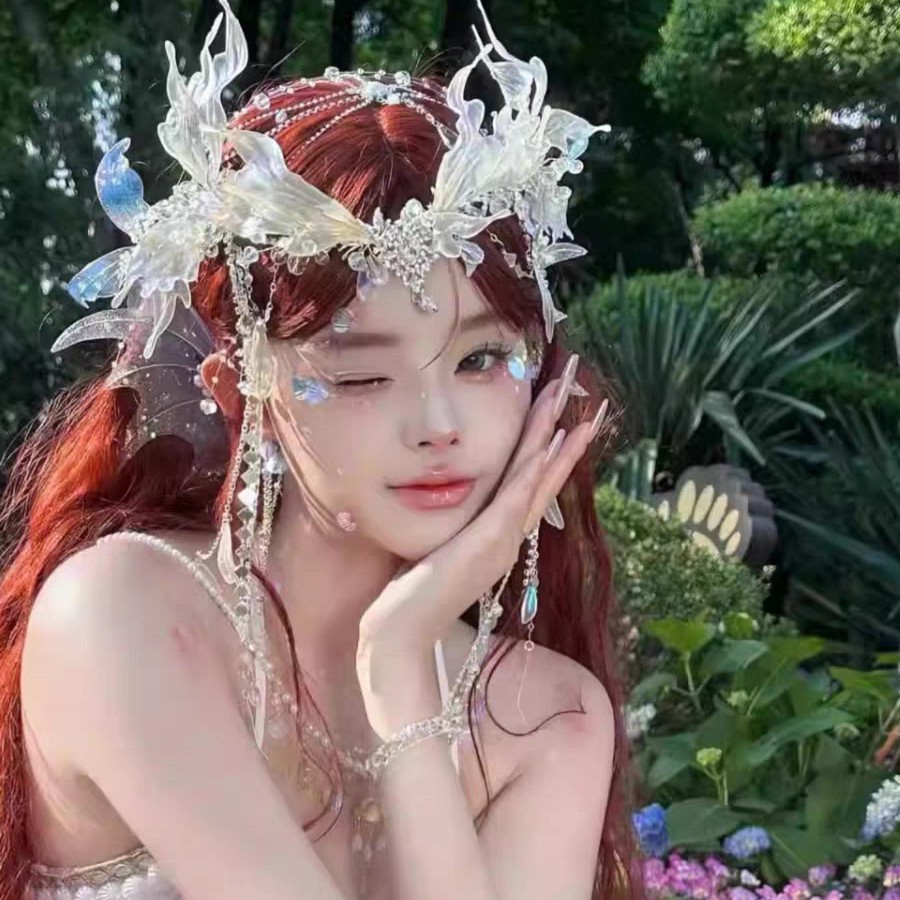 Mermaid Headpiece And Hair Accessory Set photo 2