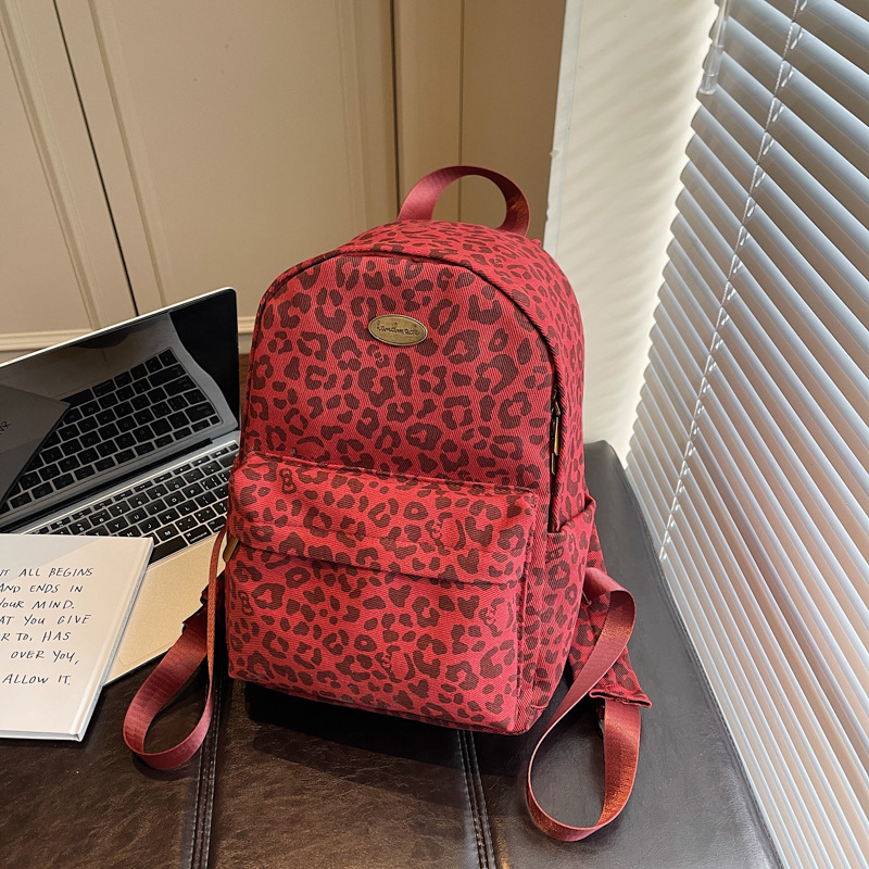 Casual And Fashionable Women's Backpack photo 7