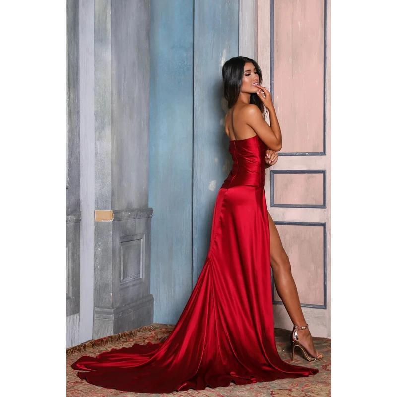 Women's High-Slit Party Evening Gown photo 2