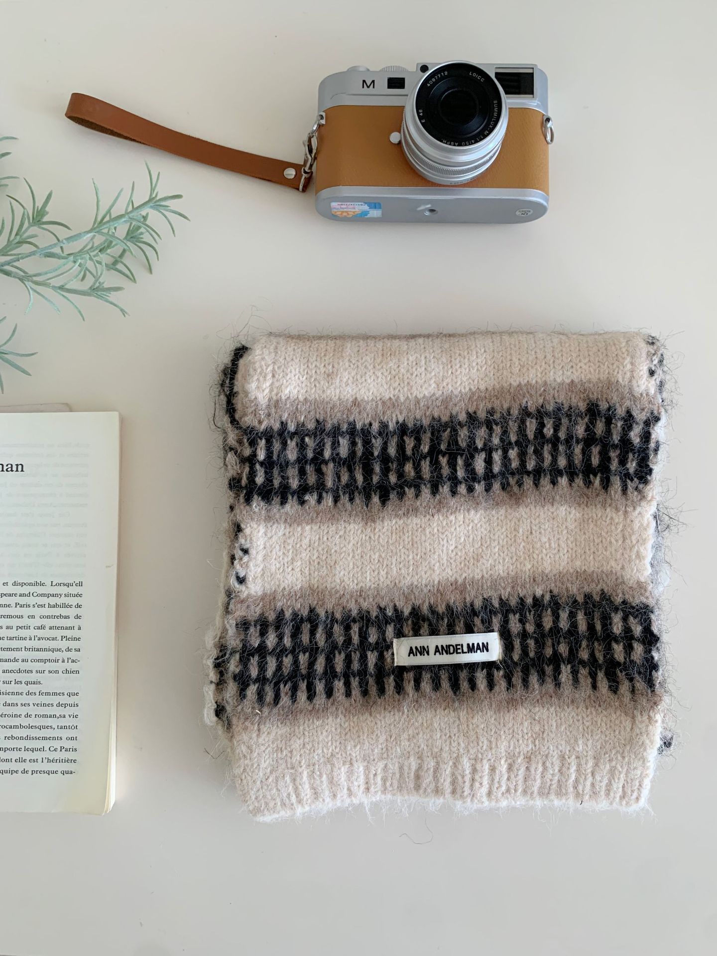 Women's Retro Striped Plaid Jacquard Knitted Scarf photo 3