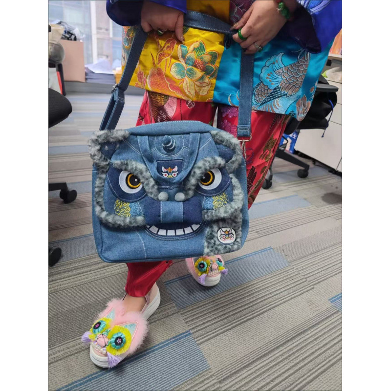 Ethnic-style Children's Crossbody Bag photo 3