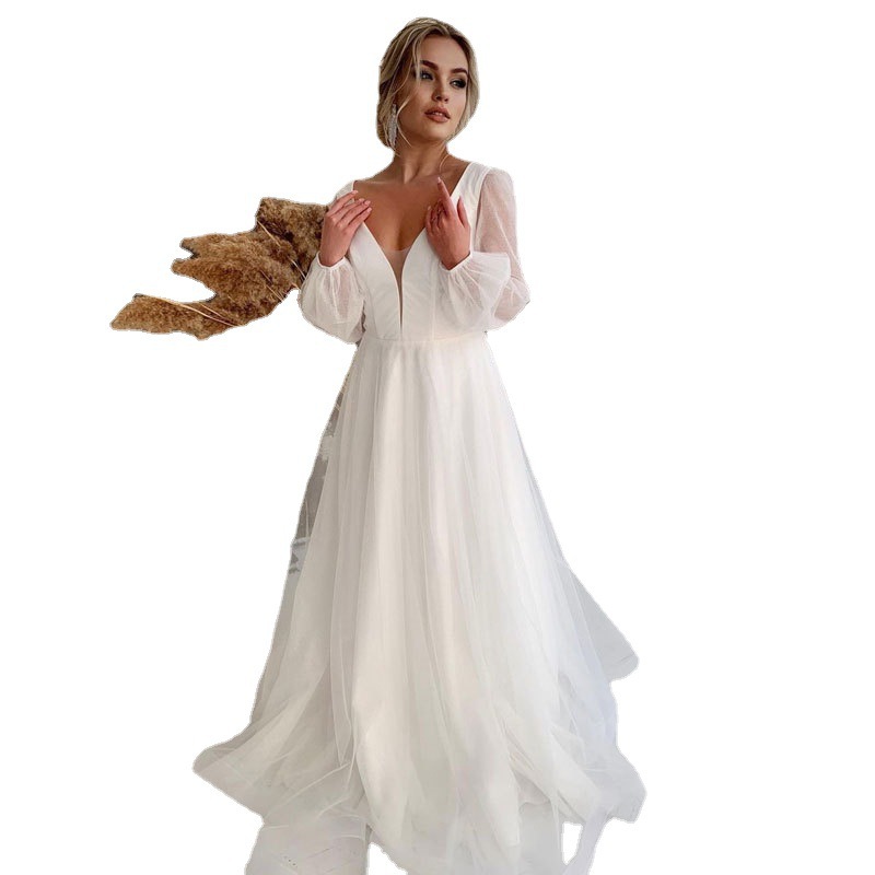 French-style Deep-V Bubble Long-sleeve Light Wedding Dress photo 5